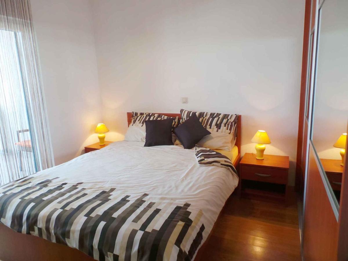 Holiday Home In Malinska/Insel Krk 13031 Екстериор снимка