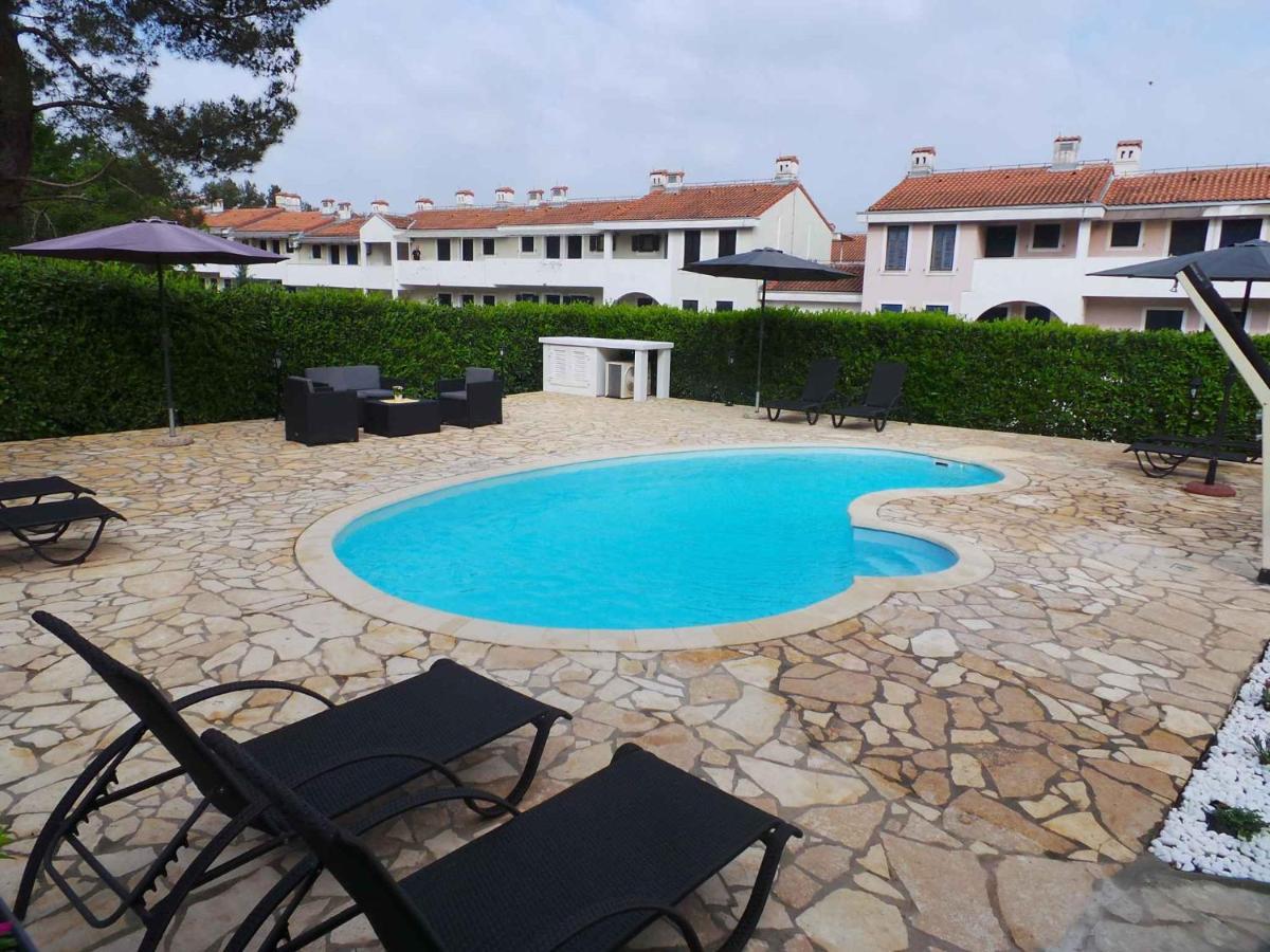 Holiday Home In Malinska/Insel Krk 13031 Екстериор снимка